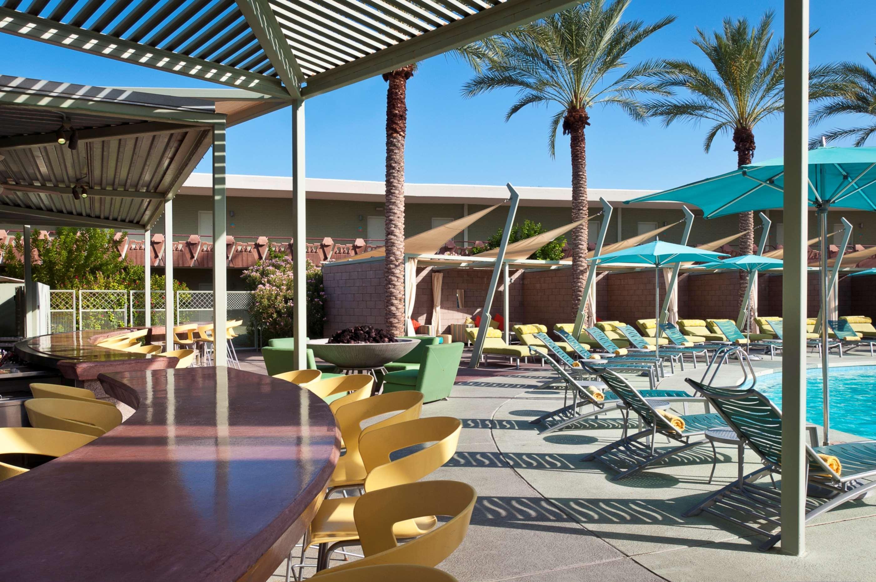 Hotel Valley Ho Scottsdale Exterior photo