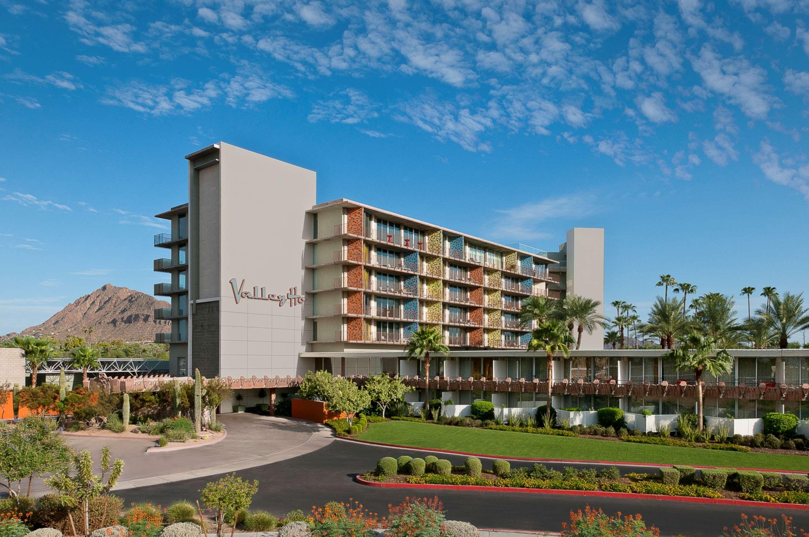 Hotel Valley Ho Scottsdale Exterior photo